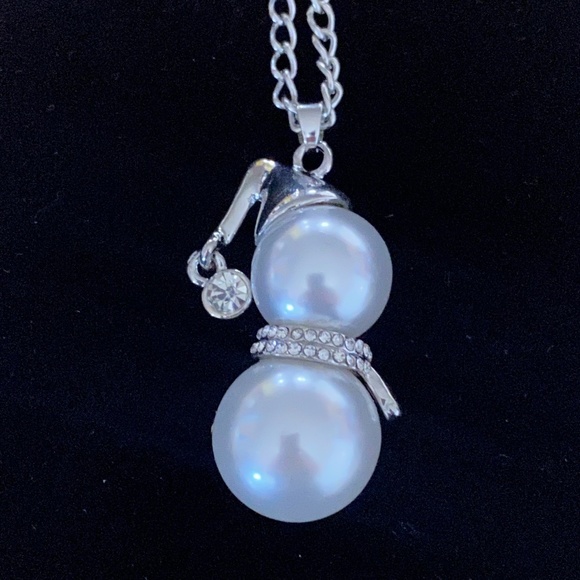 Snowman Silver Tone & Clear Crystals Necklace - Picture 3 of 6